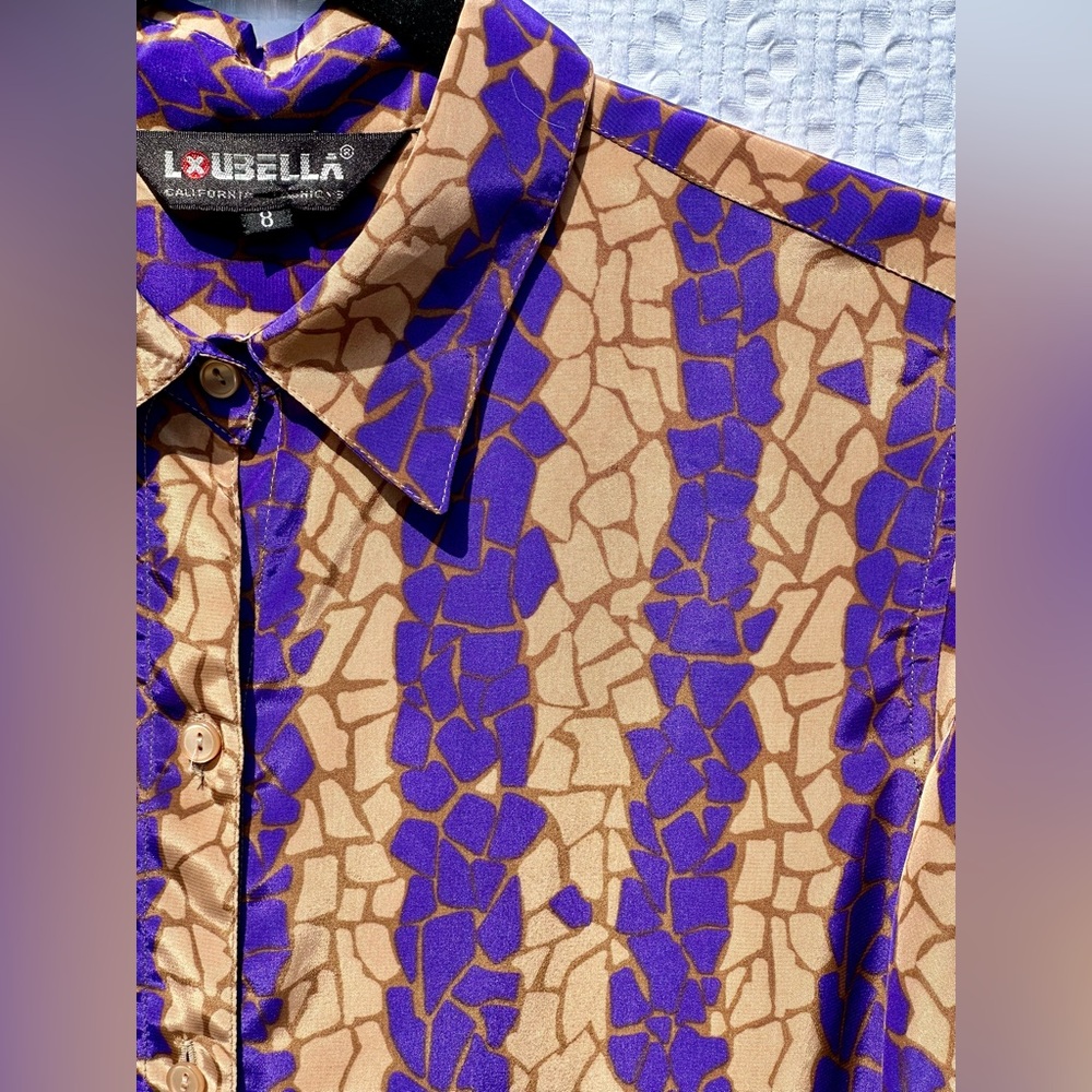Vintage LouBella Baroque Chain Print Satin Blouse Gold Purple Sz 8 - Picture 5 of 9